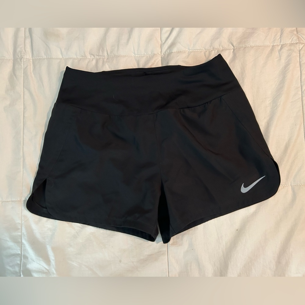🌟 Host Pick 🌟 Nike Women's Black Lined Shorts